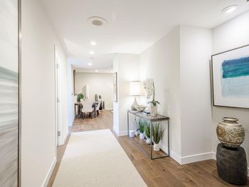 20 W 3rd Avenue