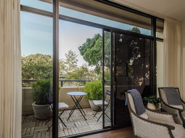 20 W 3rd Avenue 202, San Mateo CA 94402