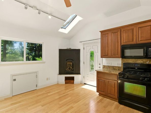 132 Pax Place Court, Aptos CA 95003