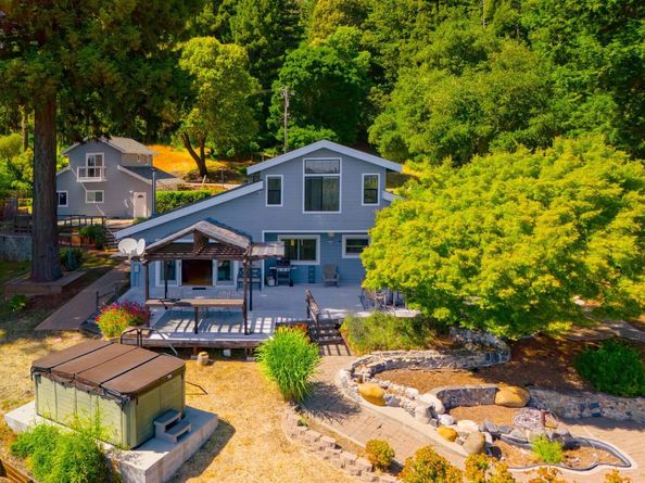 132 Pax Place Court, Aptos CA 95003