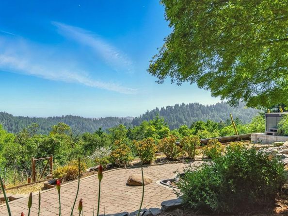 132 Pax Place Court, Aptos CA 95003