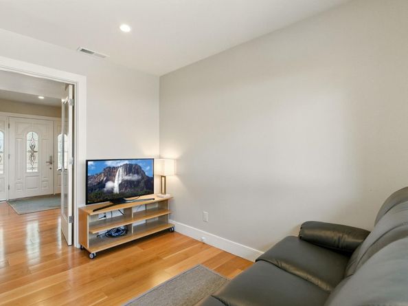132 Pax Place Court, Aptos CA 95003