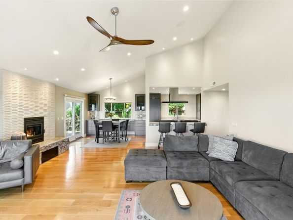 132 Pax Place Court, Aptos CA 95003