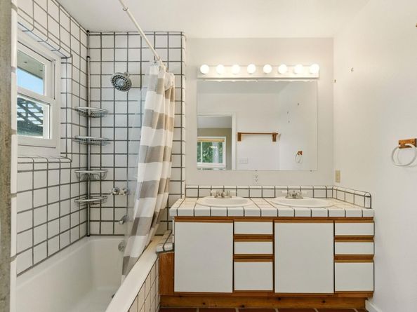 132 Pax Place Court, Aptos CA 95003