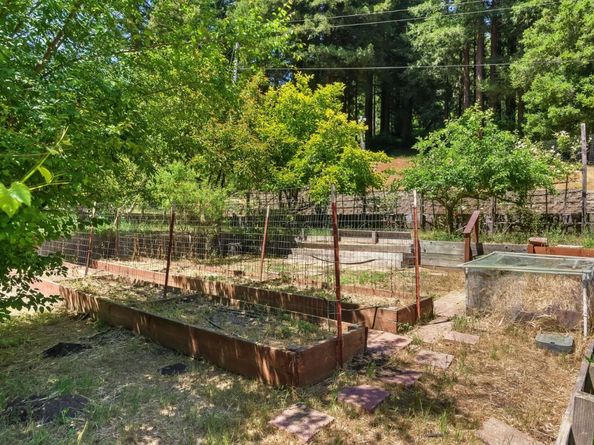 132 Pax Place Court, Aptos CA 95003