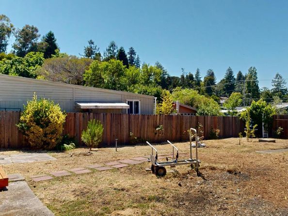 3939 Edgemoor Place, Oakland CA 94605