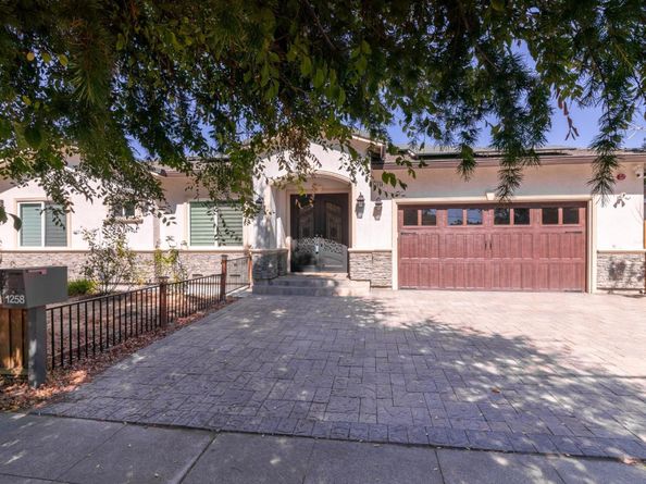 1258 S Stelling Road, Cupertino CA 95014