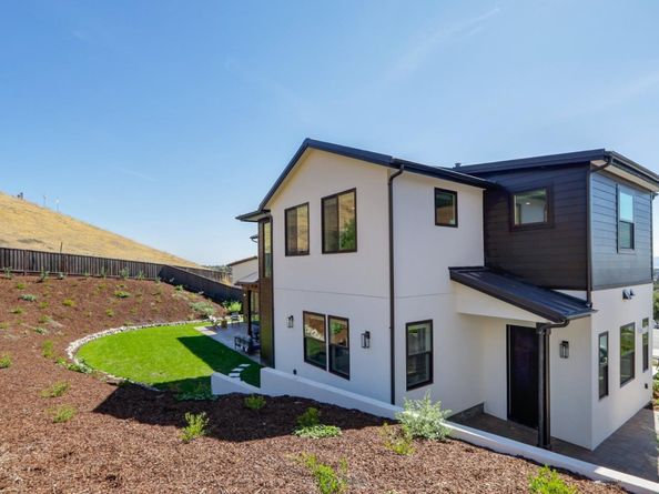 231/233 Cavalo Court, Fremont CA 94539
