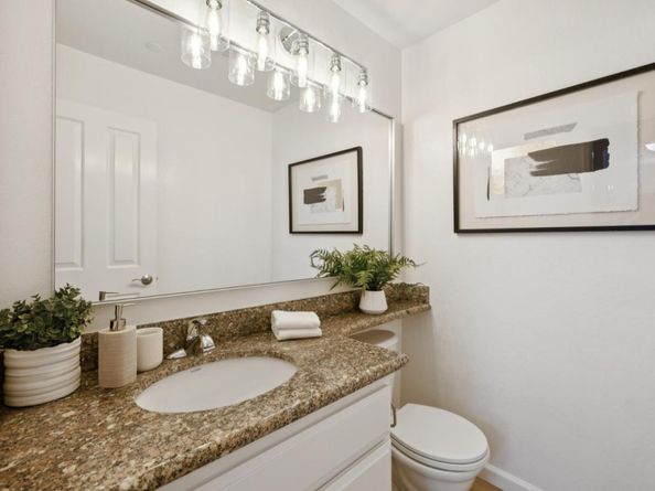 226 W Edith Avenue 13, Los Altos CA 94022
