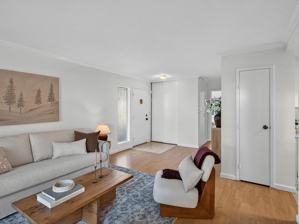 108 E Middlefield Road A, Mountain View CA 94043