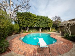 260 Trianon Way, Los Altos CA 94022