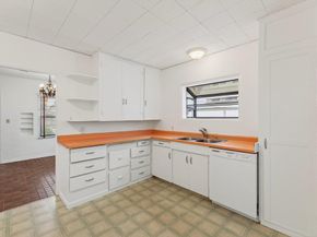 215 Cayuga Street, Santa Cruz CA 95062