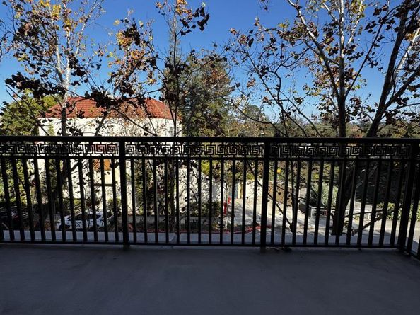 200 Sheridan Avenue 306, Palo Alto CA 94306