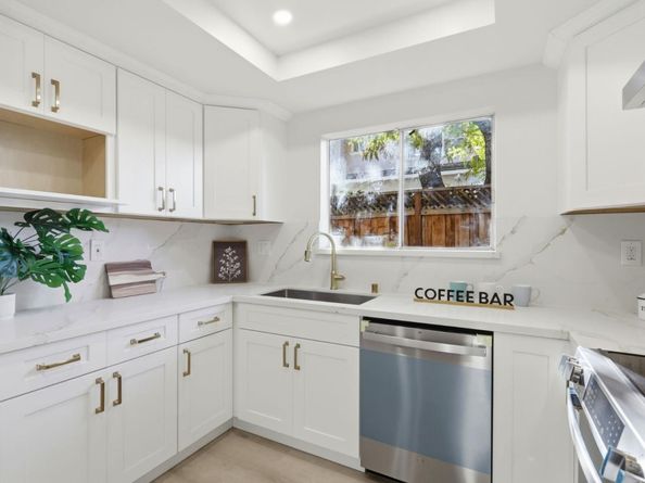 451 Carpentier Way, San Jose CA 95111