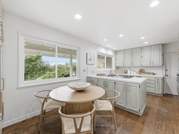 111 Lucero Way, Portola Valley CA 94028