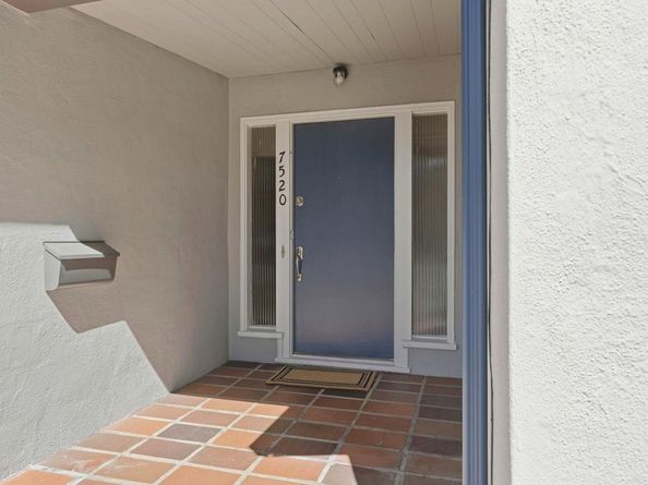 7520 Carmel Street, Gilroy CA 95020