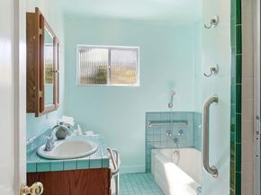 7520 Carmel Street, Gilroy CA 95020