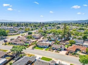 408 La Sierra Way, Gilroy CA 95020