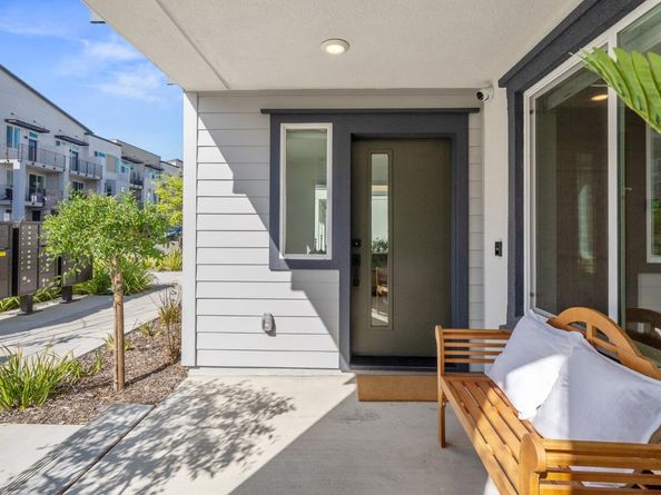 2815 Crusader Street, Alameda CA 94501