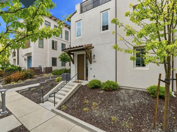 3078 Empoli Lane 5, San Jose CA 95136