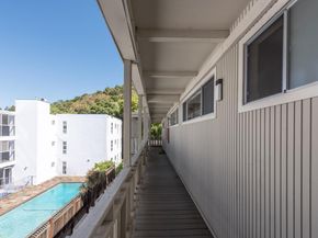 Carlmont, Belmont CA 94002
