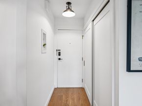 1515 Arc Way 105, Burlingame CA 94010