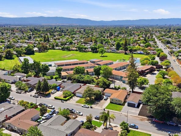 321 Mccovey Lane, San Jose CA 95127
