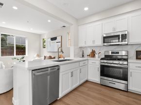 510 Sandlewood Street, Menlo Park CA 94025