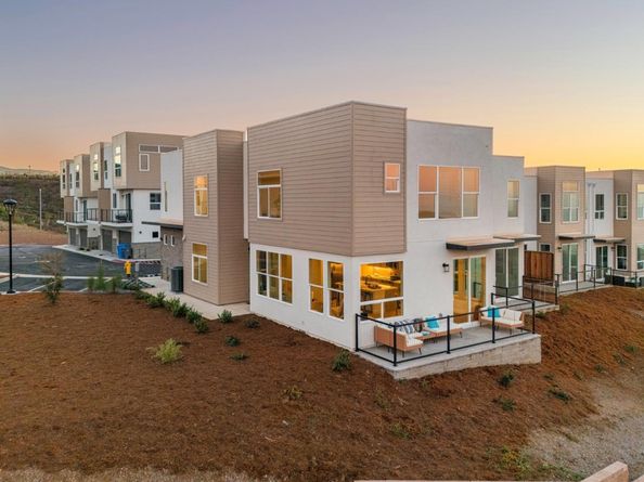 835 Fassler, Pacifica CA 94044