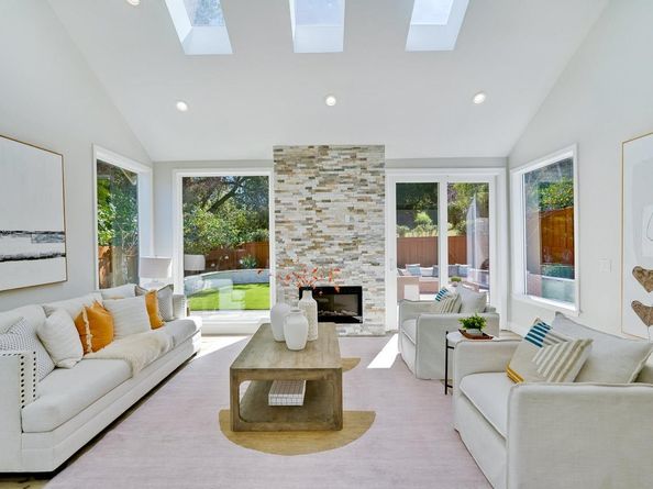 22136 Dean Court, Cupertino CA 95014