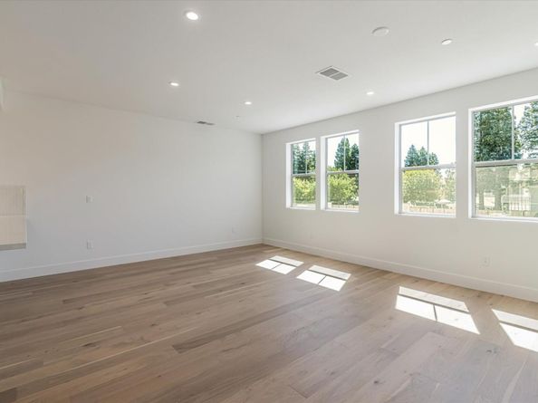 132 Oak Circle, Walnut Creek CA 94597