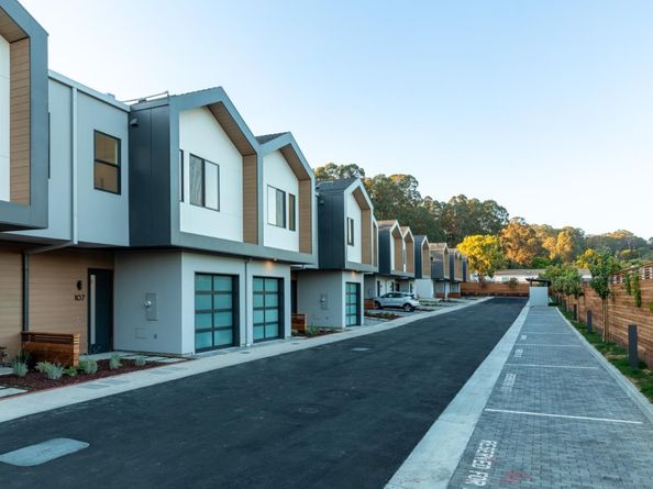 115 Darlington Lane, Soquel CA 95073