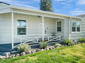 1105 Oak Avenue, Redwood City CA 94061