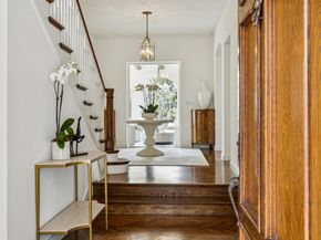 53 Mccormick Lane, Atherton CA 94027