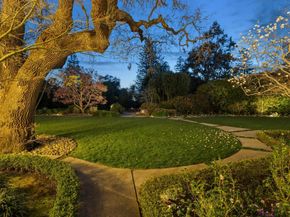 53 Mccormick Lane, Atherton CA 94027