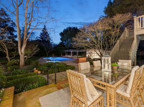 53 Mccormick Lane, Atherton CA 94027