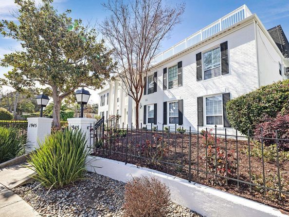 1945 Mount Vernon Court 3, Mountain View CA 94040