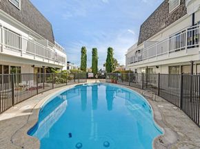 1945 Mount Vernon Court 3, Mountain View CA 94040