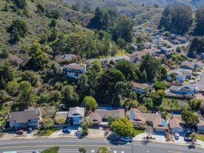 800 Oddstad Boulevard, Pacifica CA 94044