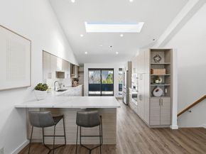 685 High Street 5A, Palo Alto CA 94301