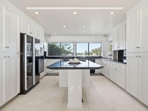 911 Matts Court, Los Altos CA 94024