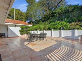 911 Matts Court, Los Altos CA 94024