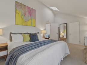221 N Rengstorff Avenue 1, Mountain View CA 94043