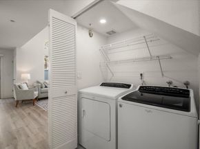 6185 Lavendula Way, San Jose CA 95119