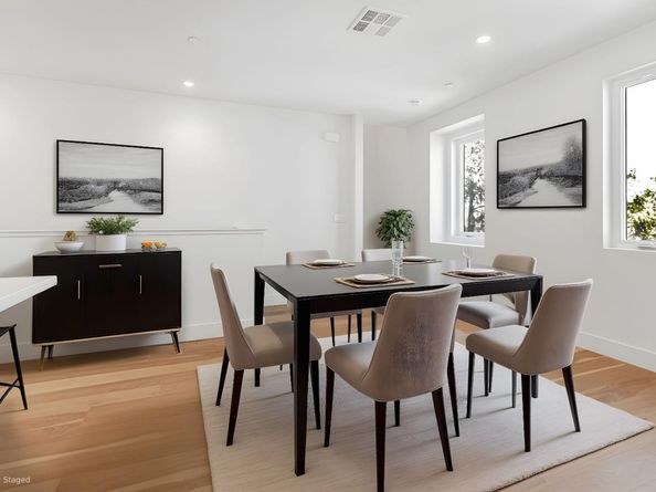1129 Esther Court, Palo Alto CA 94303