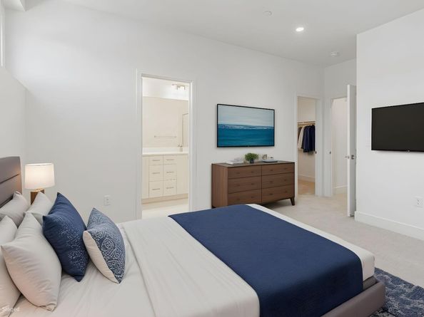 1129 Esther Court, Palo Alto CA 94303