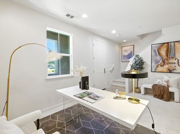 2333 Gibbons Street, Hayward CA 94541