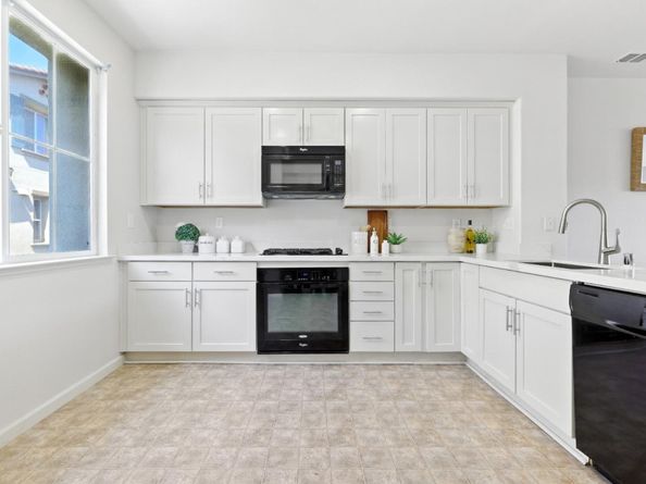 2333 Gibbons Street, Hayward CA 94541