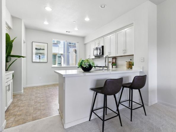 2333 Gibbons Street, Hayward CA 94541