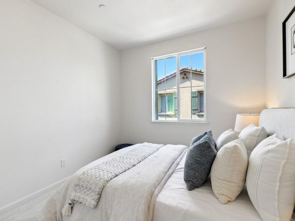 2333 Gibbons Street, Hayward CA 94541